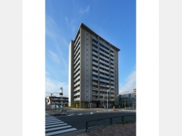 ラティエラ大鳥居